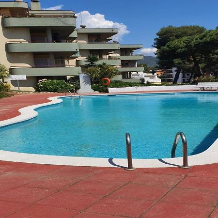 Apartamento Vacacional En Platja D'Aro サガロ エクステリア 写真