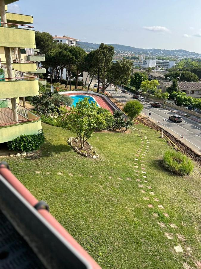 Apartamento Vacacional En Platja D'Aro サガロ エクステリア 写真